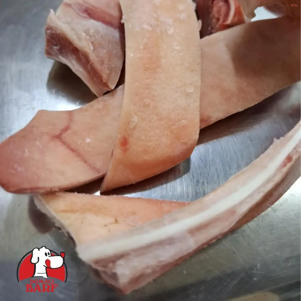 Farmářské vepřové ucho - krájené na proužky (500g)