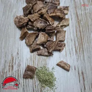  Domácí sušené mini kousky z vepřového plíčka se šantou kočičí (15g)
